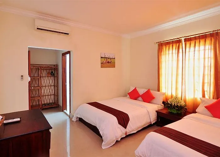 Avallon Boutique And Hotel 3*
